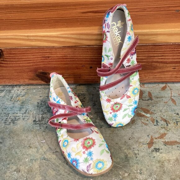 Rieker Antistress Mary Jane Shoes Flats  Embroidered Artsy Cottagecore EU 42 10 - Picture 1 of 16